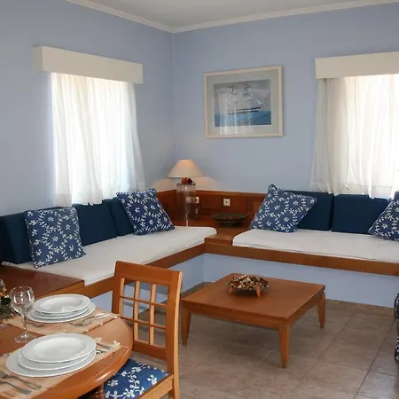 Leoniki By Diamond Aparthotel 4*