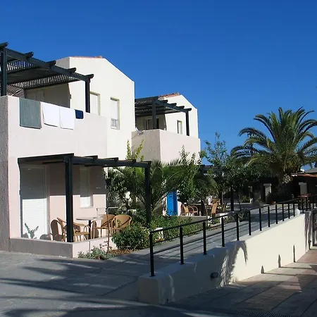 Leoniki By Diamond Aparthotel 4*